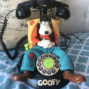 Disney Goofy phone!